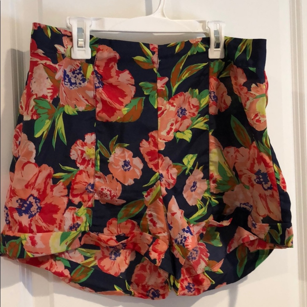 Floral high waisted shorts